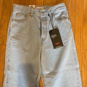 Levi Ribcage straight ankle jeans